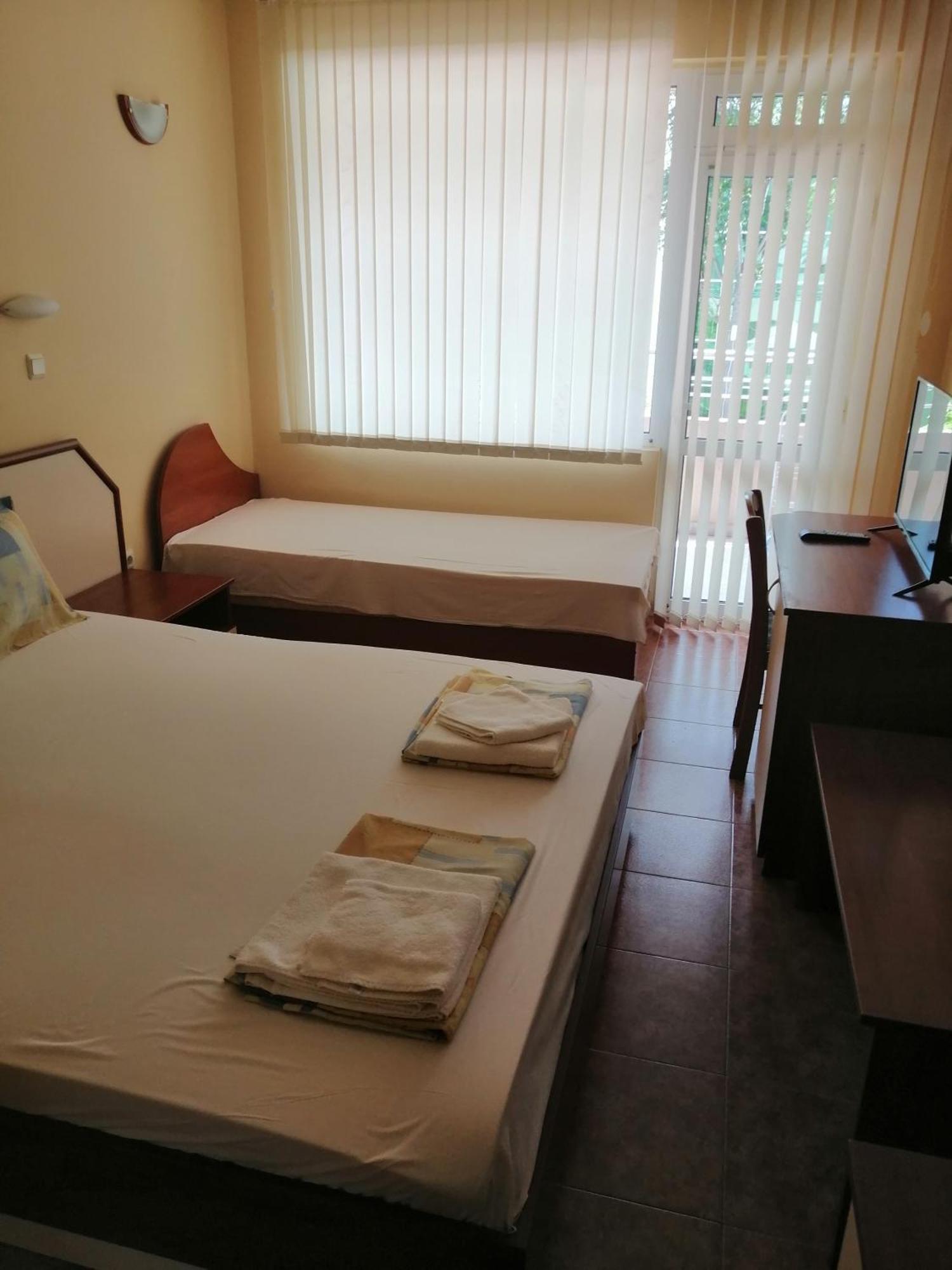 Femili Hotel Diveda Sveti Vlas Quarto foto