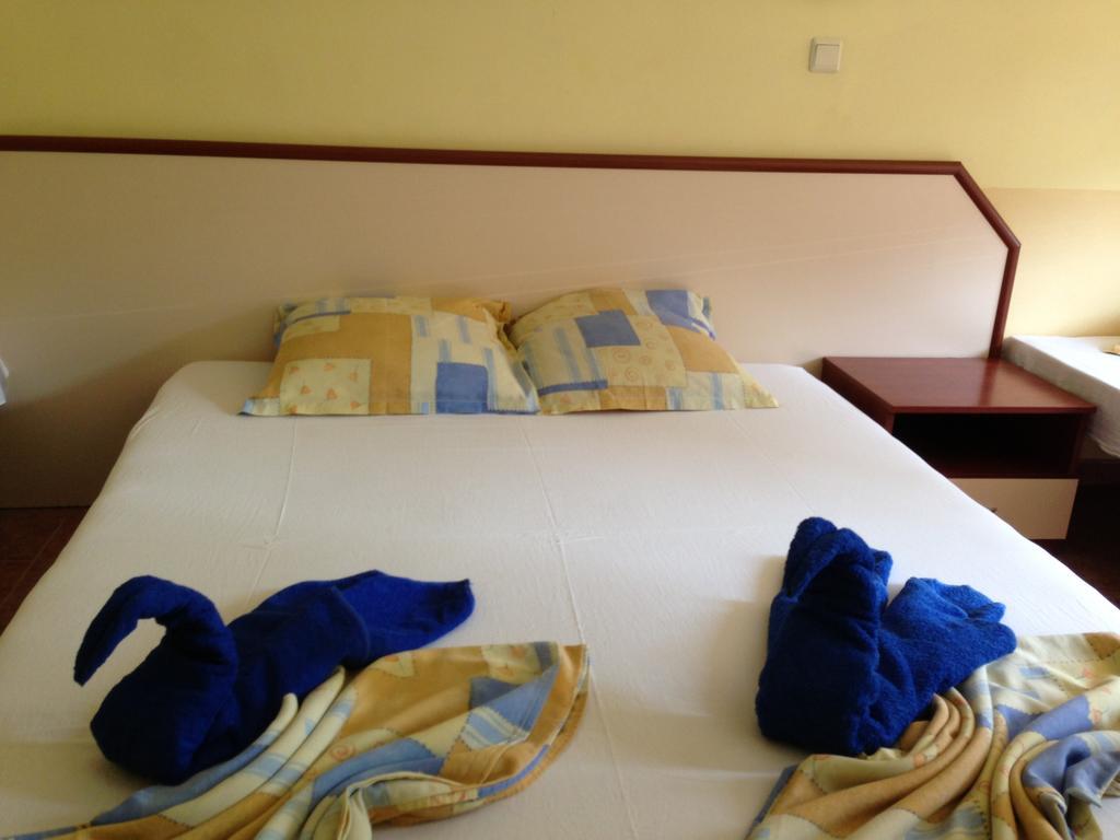 Femili Hotel Diveda Sveti Vlas Quarto foto