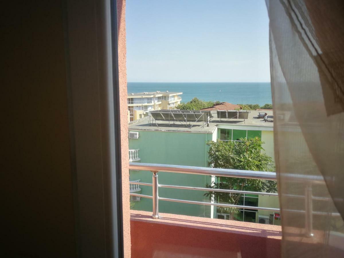 Femili Hotel Diveda Sveti Vlas Exterior foto